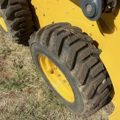 2022 Deere 318G thumbnail