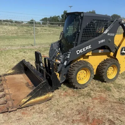 2022 Deere 318G thumbnail