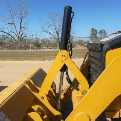 2018 Caterpillar 416F2 thumbnail