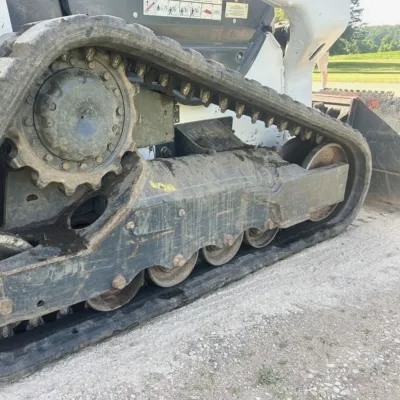 2021 Bobcat T64 thumbnail