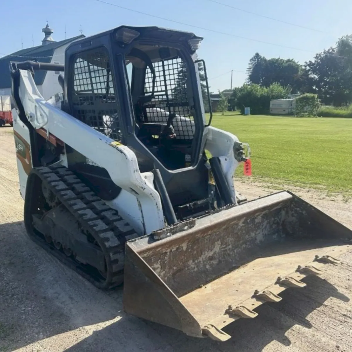 2021 Bobcat T64