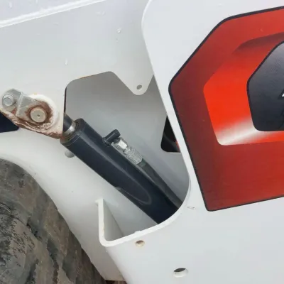 2023 Bobcat MT100 thumbnail