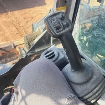 2022 Deere 318G thumbnail