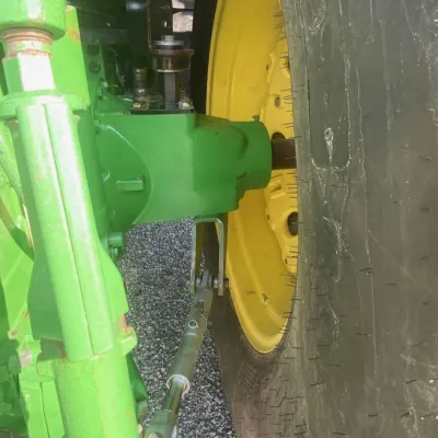 2017 John Deere 6175M thumbnail