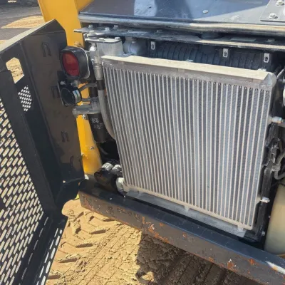 2022 Deere 318G thumbnail