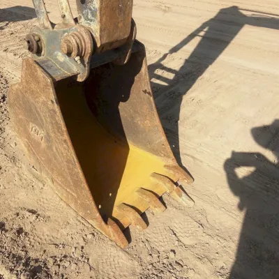 2018 Deere 75G thumbnail