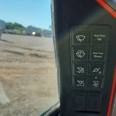 2021 Bobcat S66 thumbnail