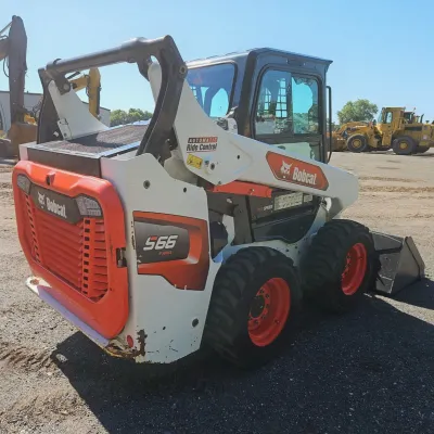 2021 Bobcat S66 thumbnail