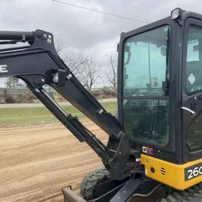 2020 Deere 26G thumbnail