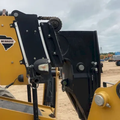 2021 Caterpillar TL1255 thumbnail