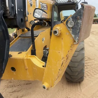 2021 Caterpillar TL1255 thumbnail