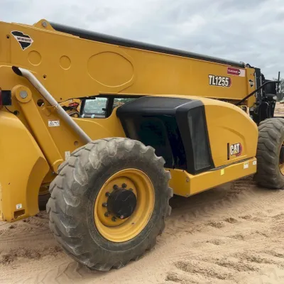 2021 Caterpillar TL1255 thumbnail