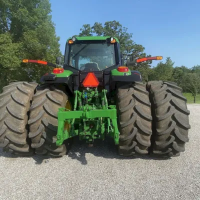 2017 John Deere 6175M thumbnail
