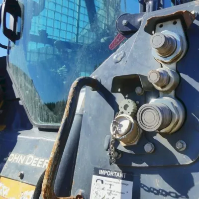 2023 Deere 318G thumbnail