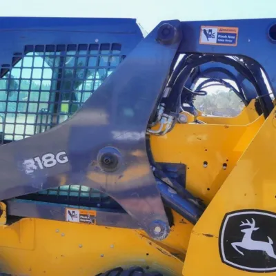 2023 Deere 318G thumbnail