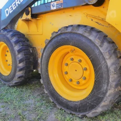 2023 Deere 318G thumbnail