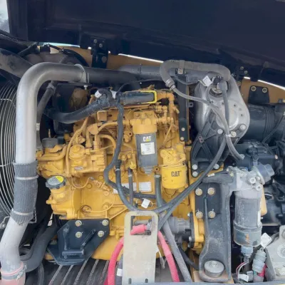 2017 Caterpillar TL642D thumbnail