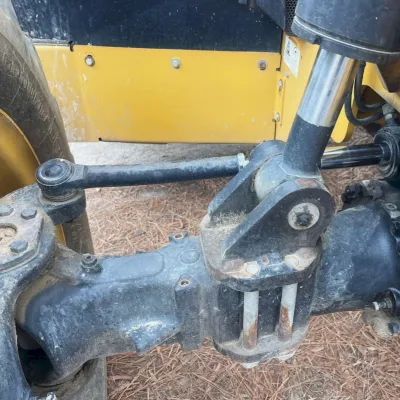 2017 Caterpillar TL642D thumbnail