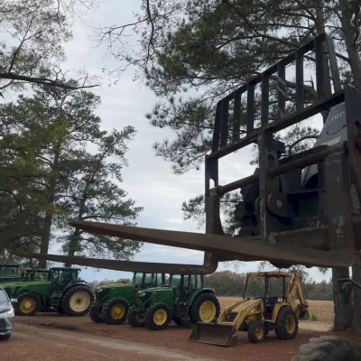 2017 Caterpillar TL642D thumbnail