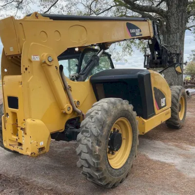 2017 Caterpillar TL642D thumbnail