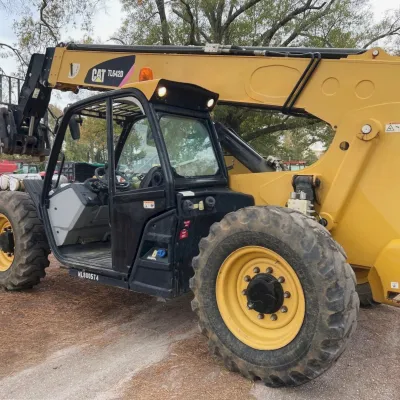 2017 Caterpillar TL642D thumbnail