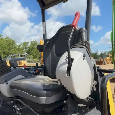 2021 Deere 26G thumbnail