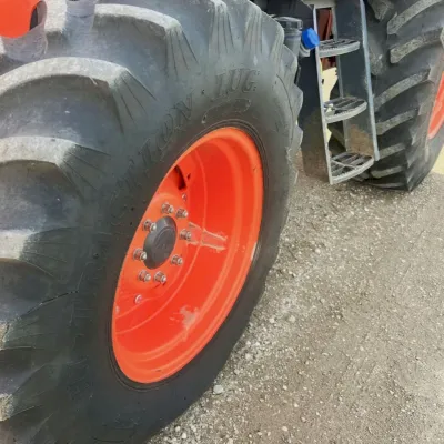 2017 Kubota M6-111 thumbnail