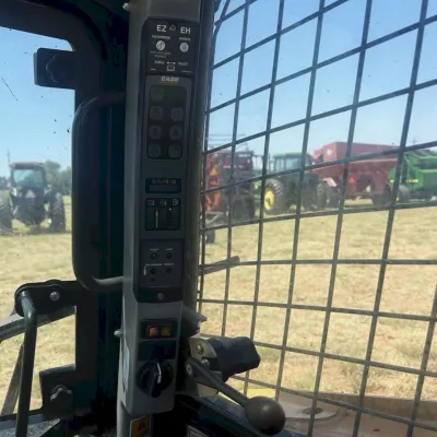 2019 Case TR270 thumbnail