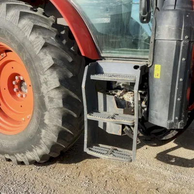 2017 Kubota M6-111 thumbnail