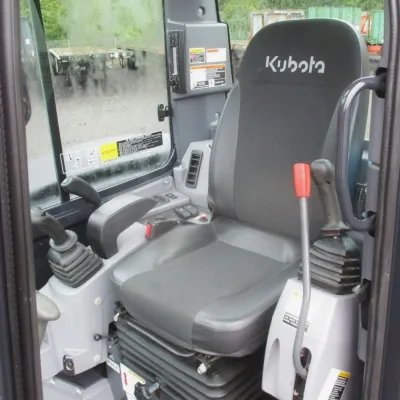 2021 Kubota U55-4 thumbnail