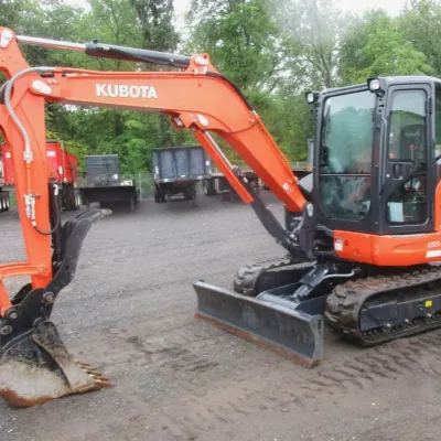 2021 Kubota U55-4 thumbnail
