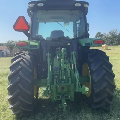 2018 John Deere 6110R thumbnail