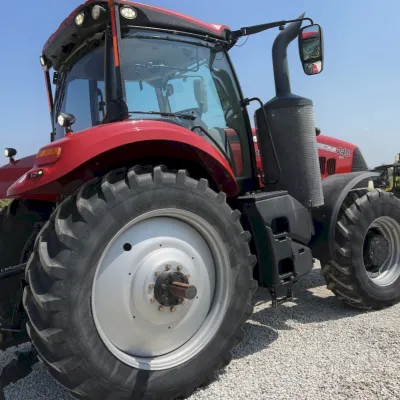 2017 Case IH Magnum 240 CVT thumbnail