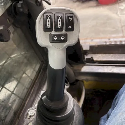 2019 New Holland C237 thumbnail