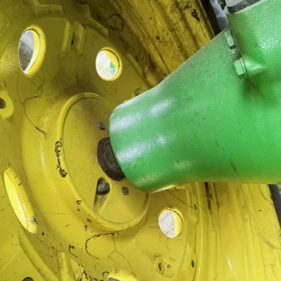 2018 John Deere 8245R thumbnail