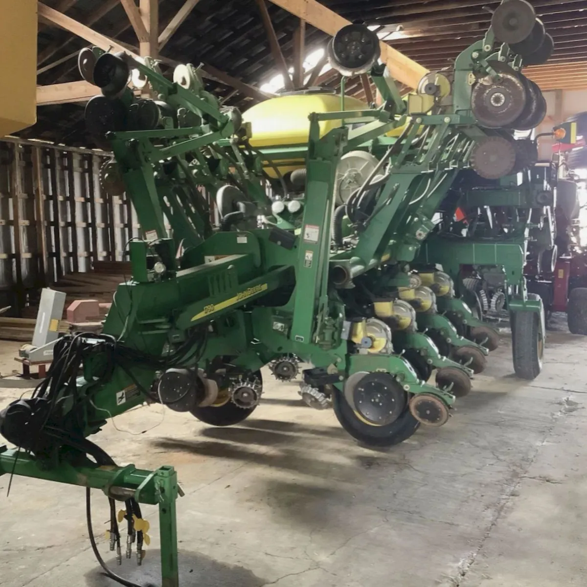 2012 John Deere 1790 Planter
