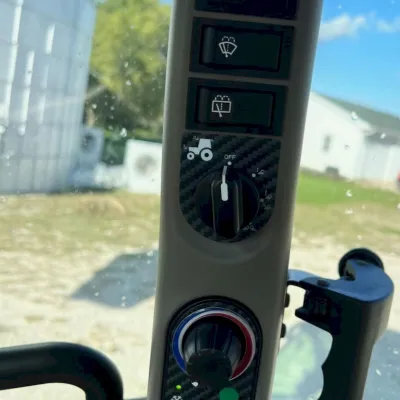 2020 Case IH Farmall 75C thumbnail