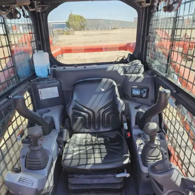 2022 Kubota SVL65-2 thumbnail