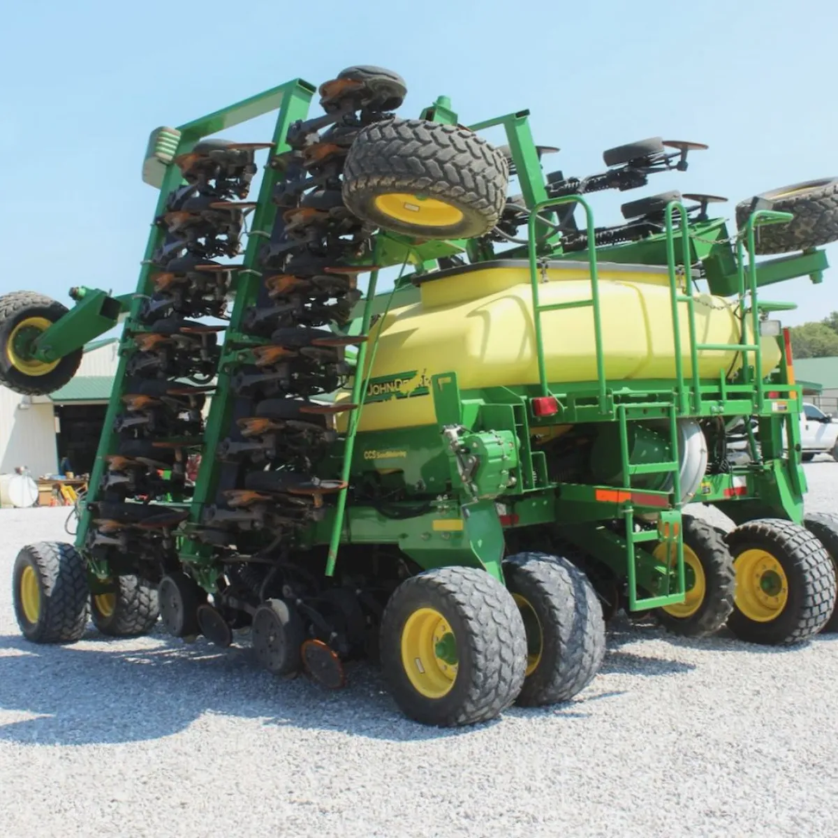 2014 John Deere 1990CCS Seeder