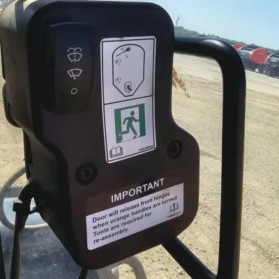 2023 Deere 325G thumbnail