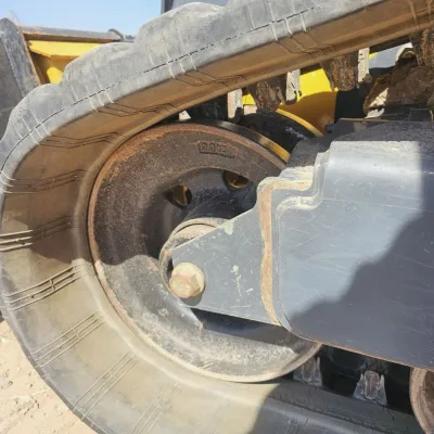 2023 Deere 325G thumbnail