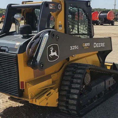 2023 Deere 325G thumbnail