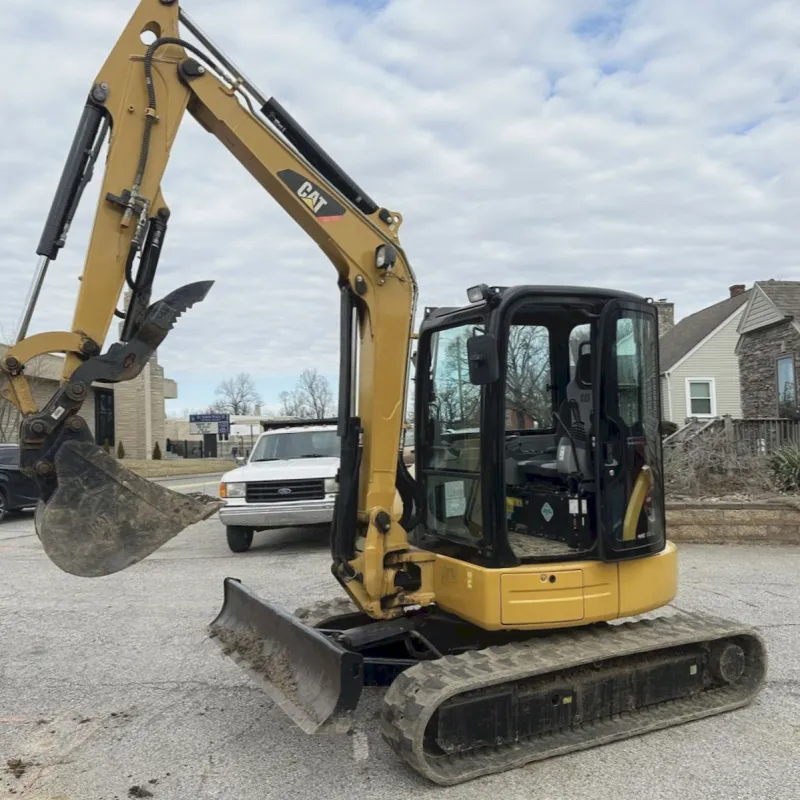 2012 Caterpillar 305.5D