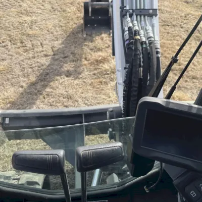 2023 Bobcat E50R2 thumbnail