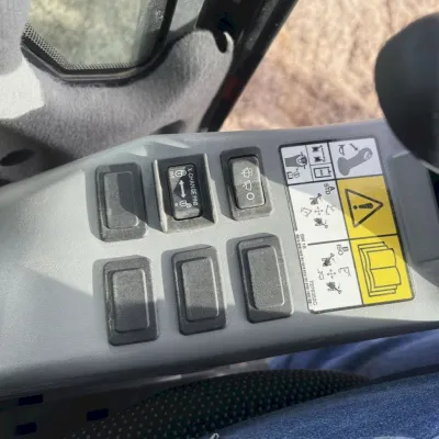 2023 Bobcat E50R2 thumbnail