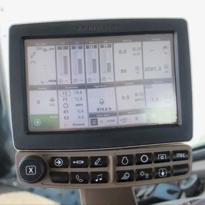 2018 John Deere 7210R thumbnail