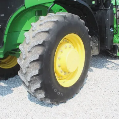 2018 John Deere 7210R thumbnail