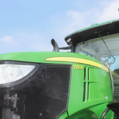 2018 John Deere 7210R thumbnail