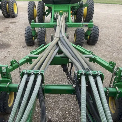 2015 John Deere 1895 Seeder thumbnail