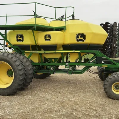 2015 John Deere 1895 Seeder thumbnail